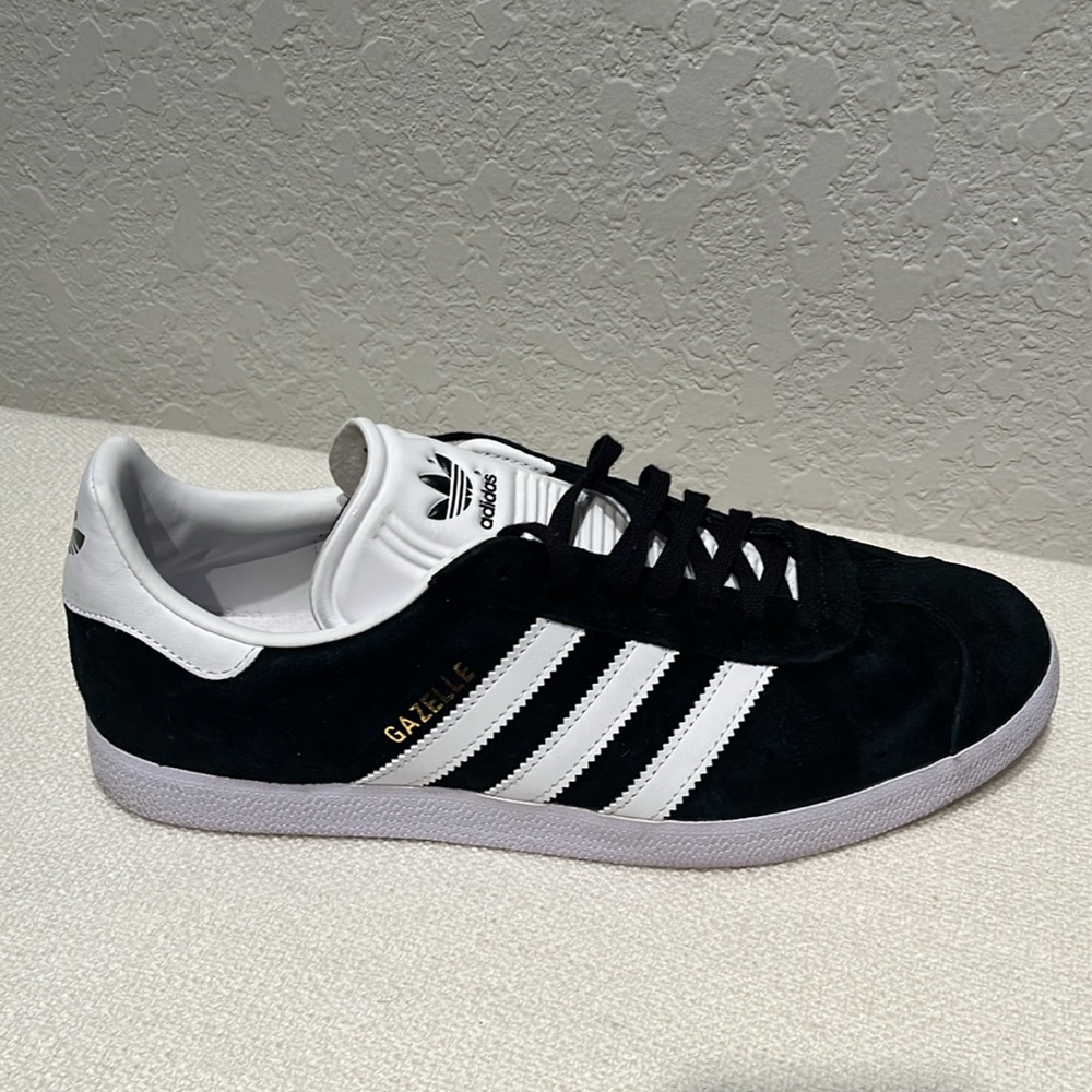Adidas GASELLE unisex sneakers size 10 - Picture 3 of 8
